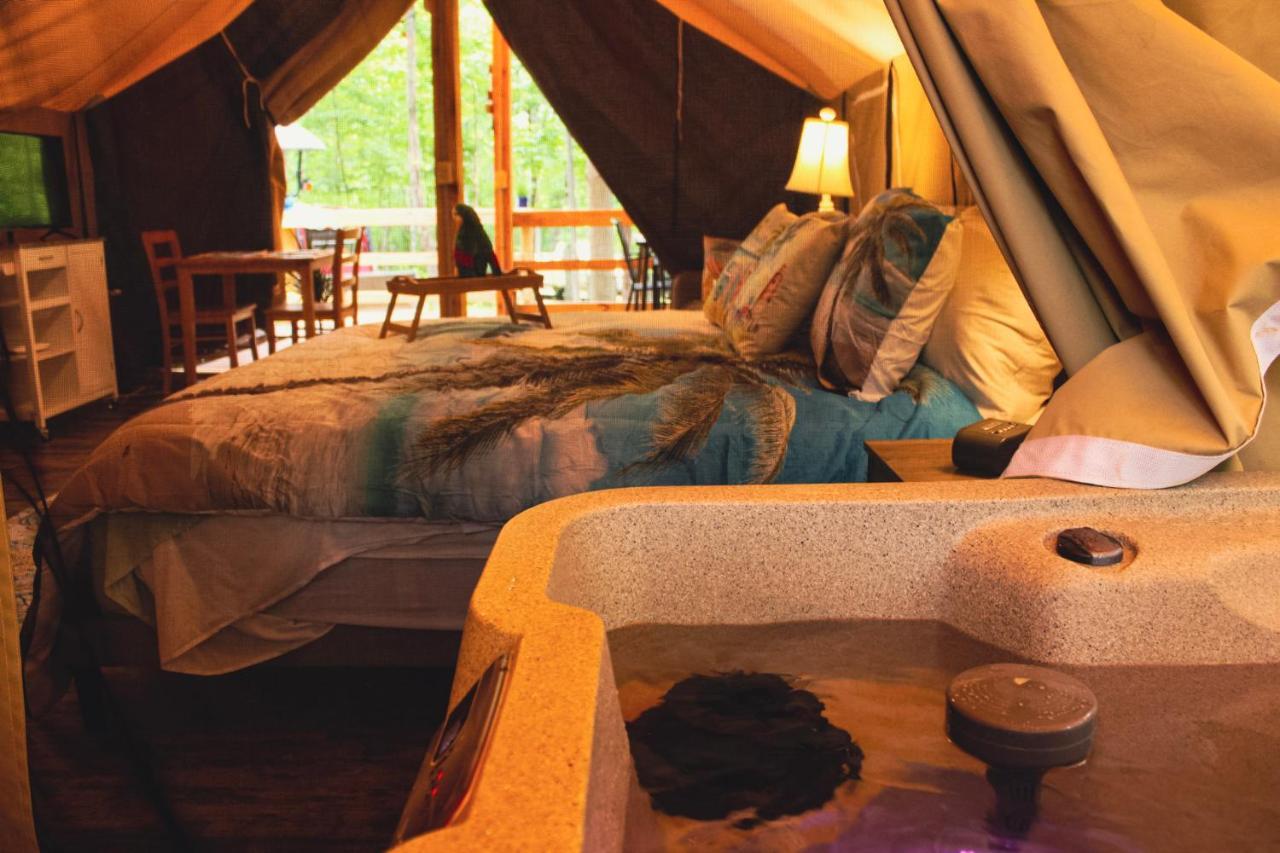 Country Road Lodge
